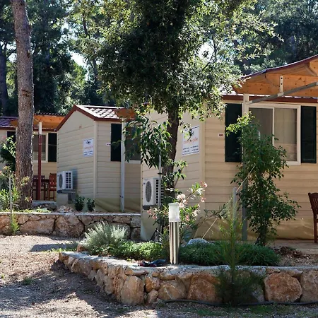 Holiday Tavolara Nyaraló Biograd na Moru